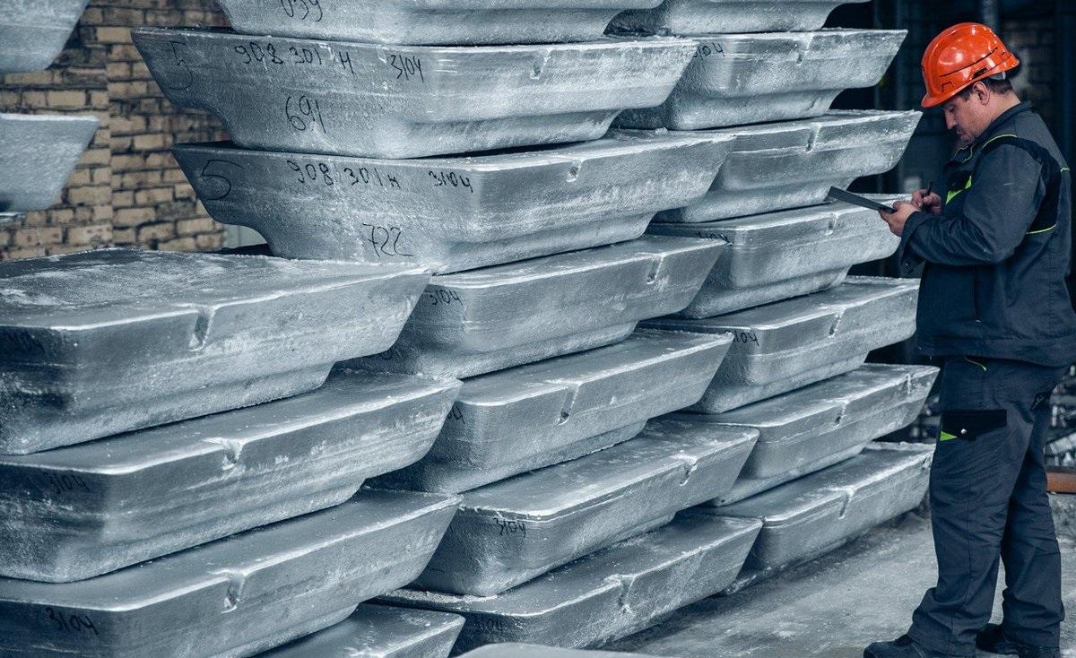 Цена алюминия обновила исторический максимум
